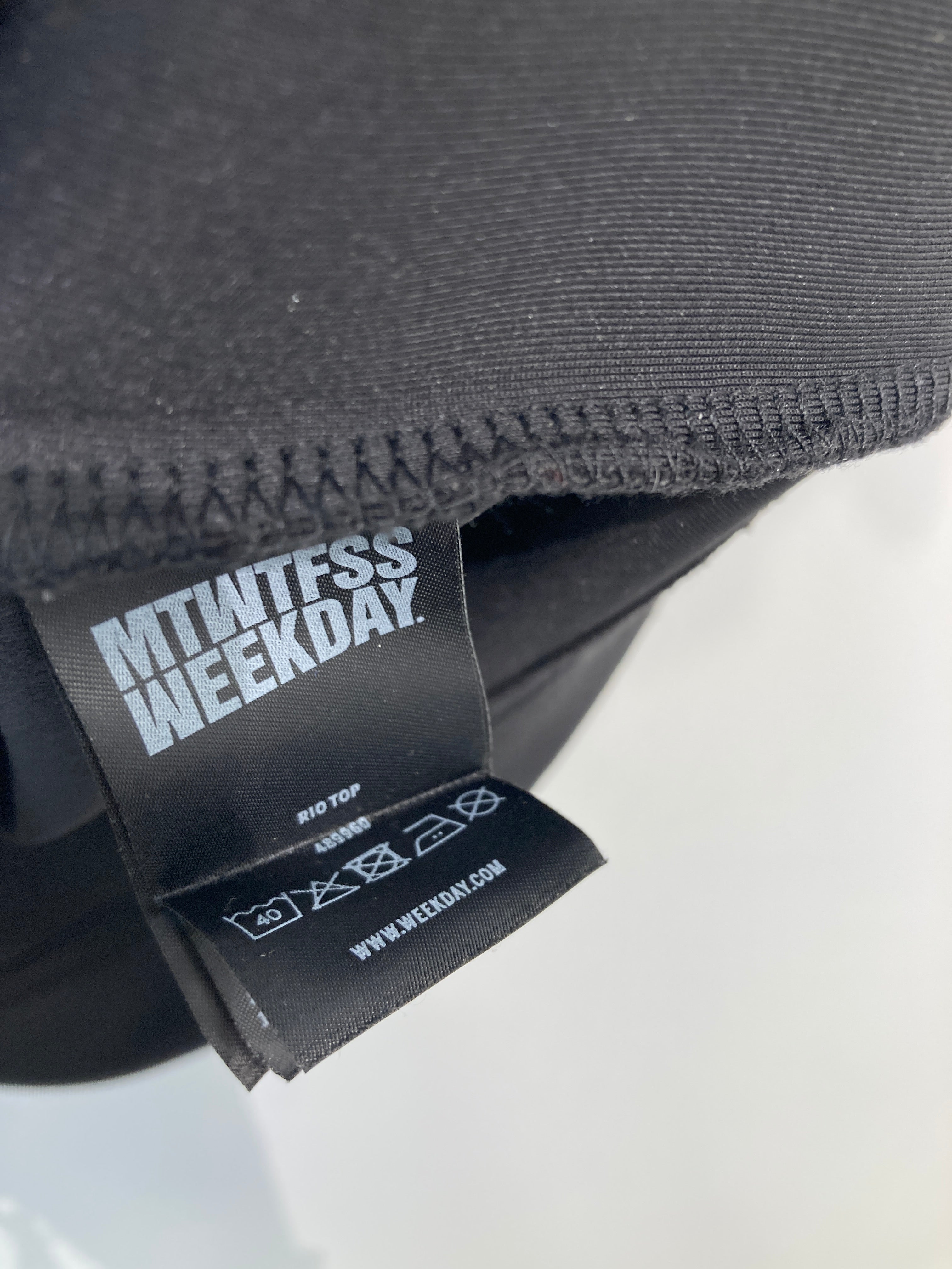 MTWTFSS WEEKDAY T-shirt